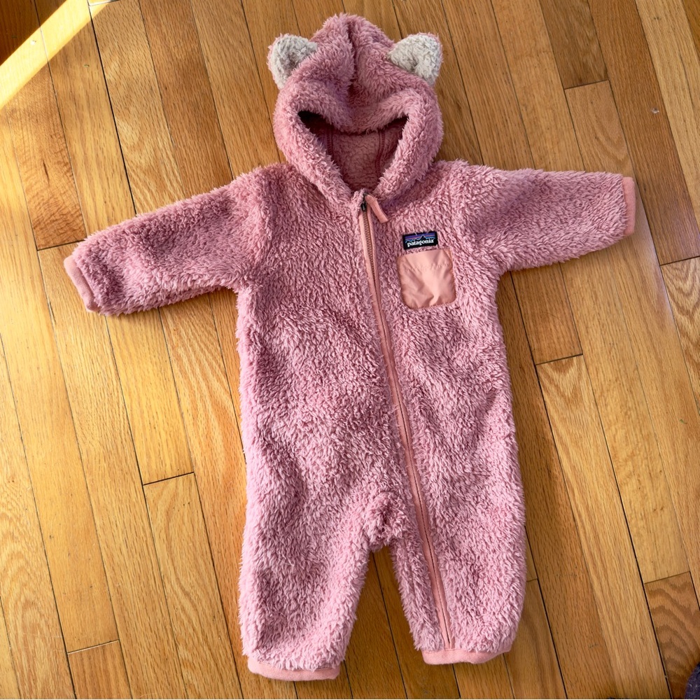 Patagonia furry friend bunting in pink